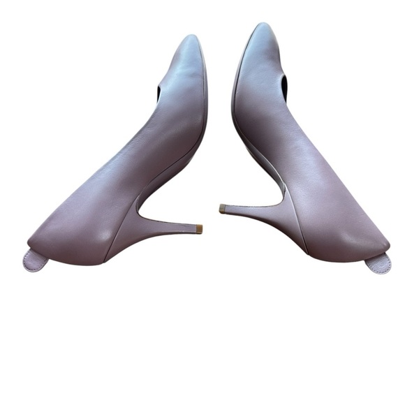 Salvatore Ferragamo Judy Cinder Rose Gancini Logo Pumps Size 6.5 C - Picture 4 of 7